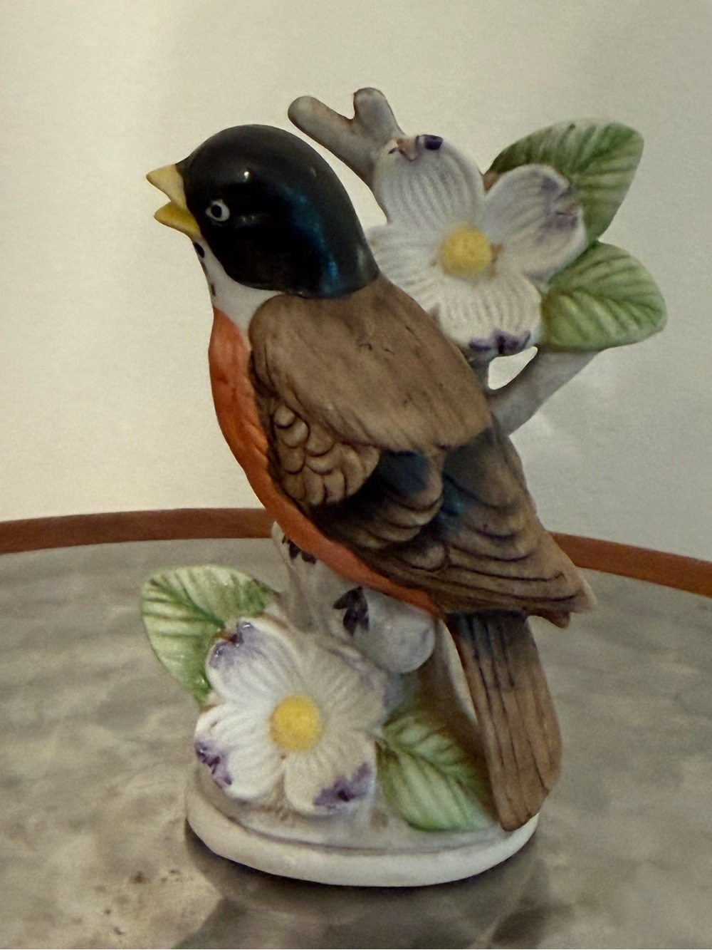 Vintage porcelain Robin figure